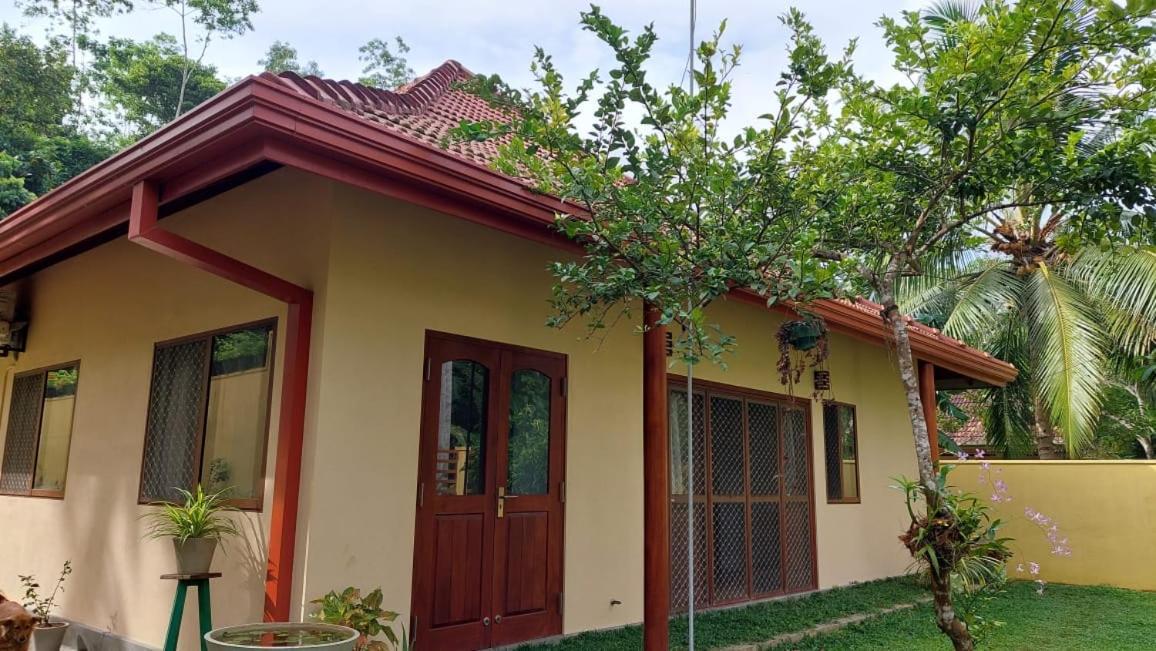 El-Nivasa Villa In Weligama Dış mekan fotoğraf